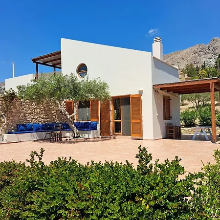 Holiday home Vigla Keratokampos